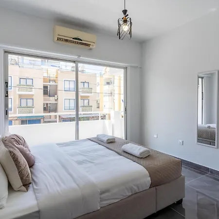 Powder's 1-bedroom Retreat In Mackenzy, *