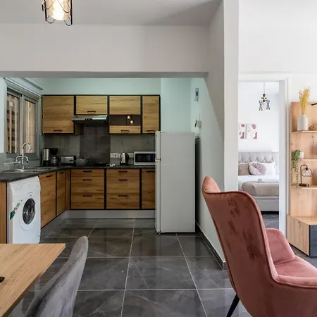 Powder's 1-bedroom Retreat In Mackenzy, Daire *