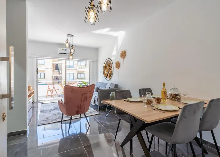 Apartment Powder's 1-bedroom Retreat In Mackenzy,