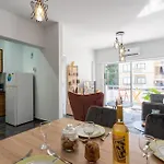 公寓 Powder's 1-bedroom Retreat In Mackenzy,