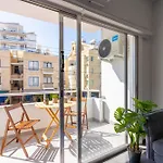 Powder's 1-bedroom Retreat In Mackenzy, 公寓