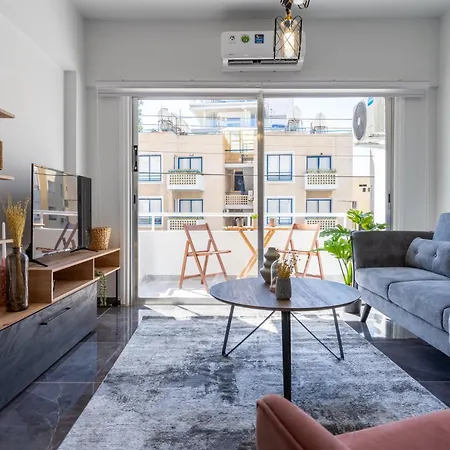 Powder's 1-bedroom Retreat In Mackenzy, 拉纳卡