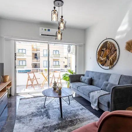 Powder's 1-bedroom Retreat In Mackenzy, * 拉纳卡