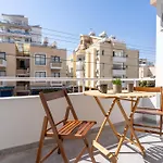 アパート Powder's 1-bedroom Retreat In Mackenzy, *